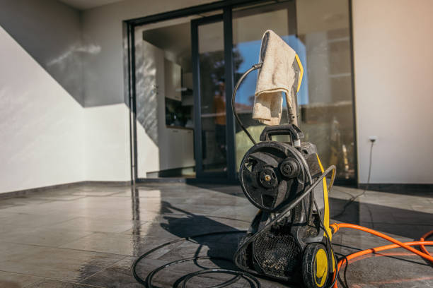 Best Rust Removal  in Steubenville, OH